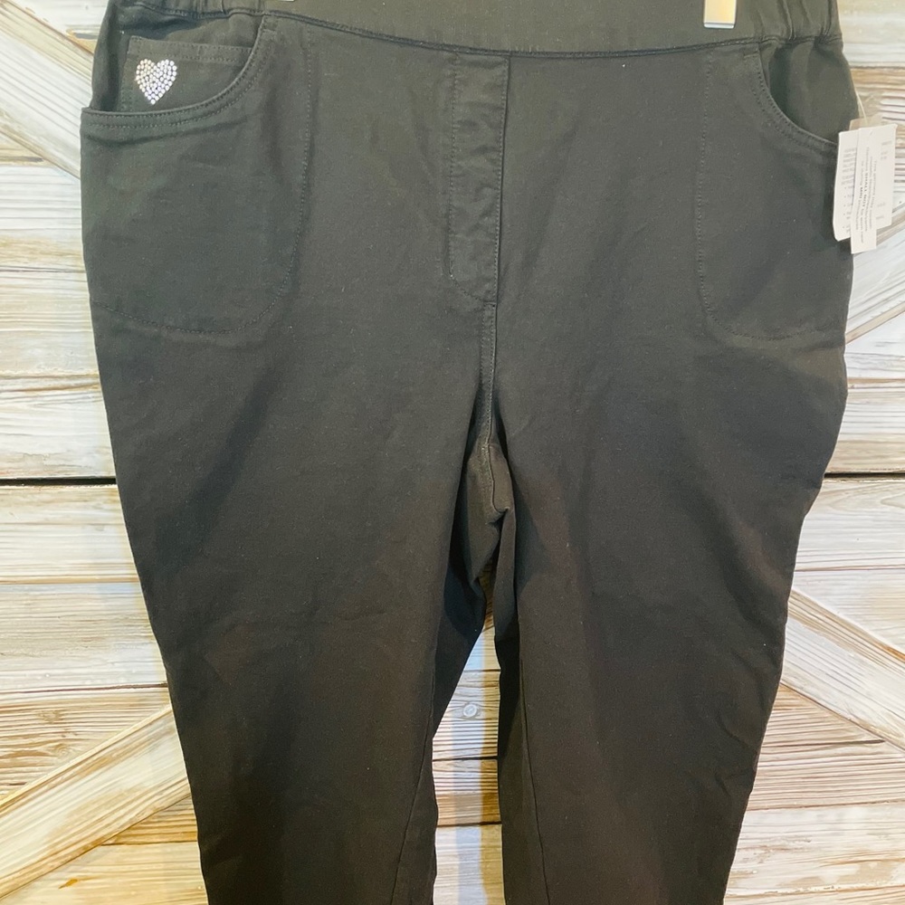 Capri jeans.